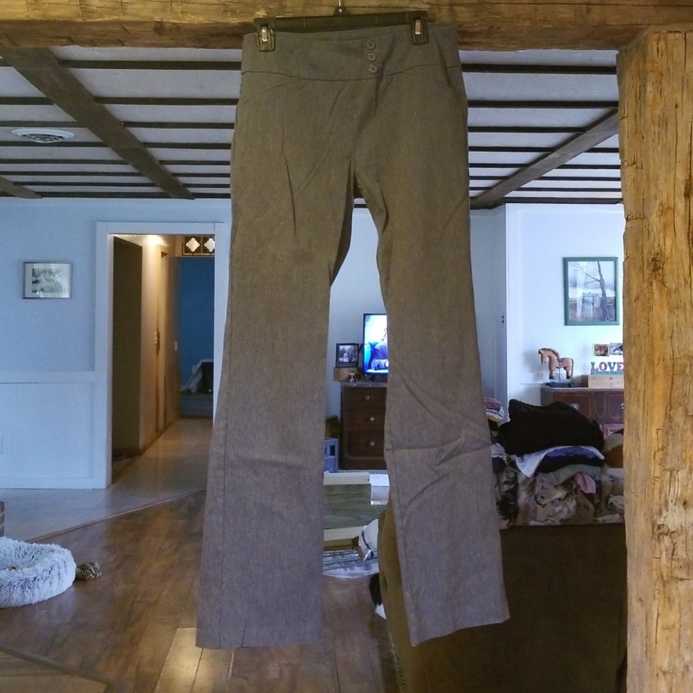 Stretchy trousers